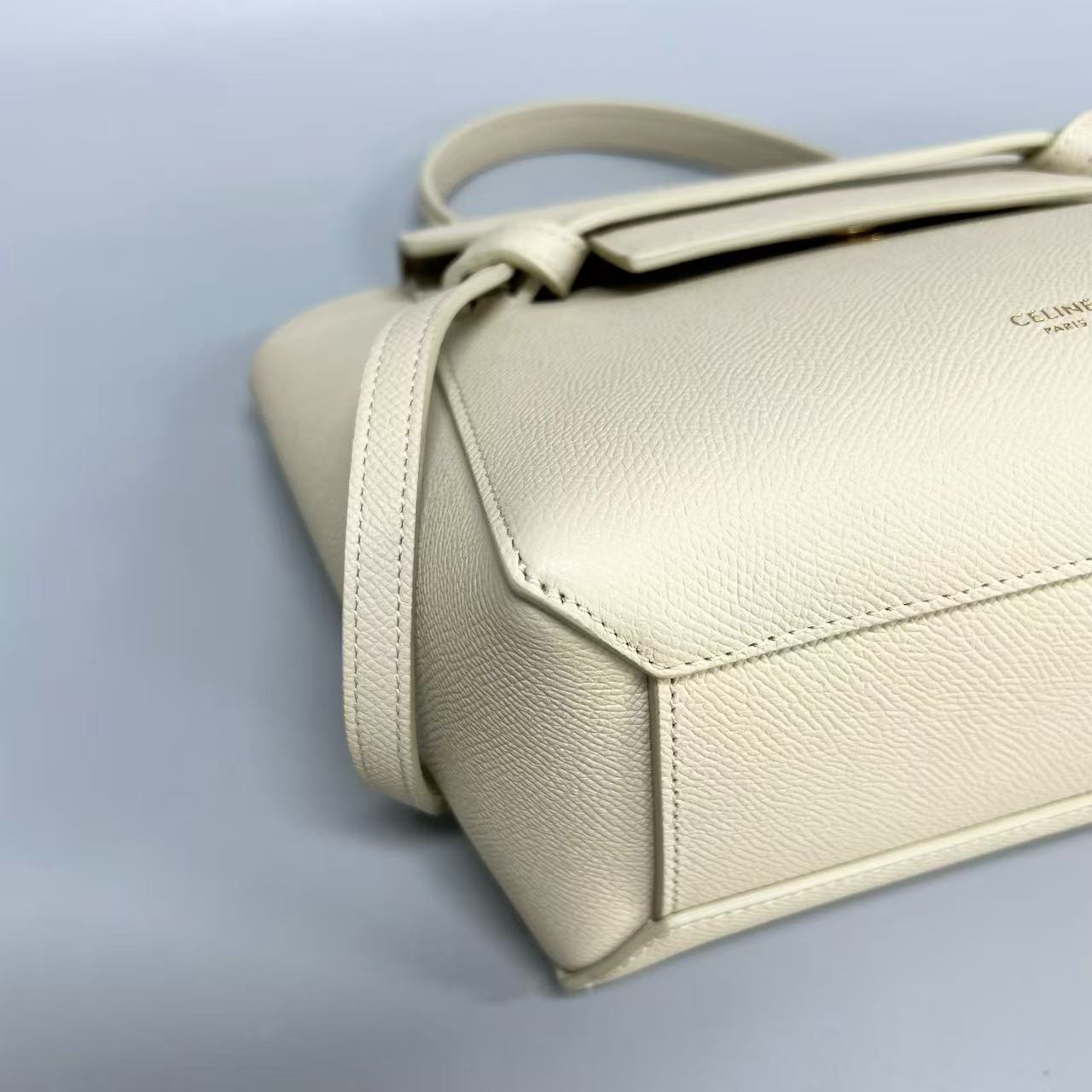 Celine - Belt Bag Nano - Grained calfskin leather - Beige - (Nano)