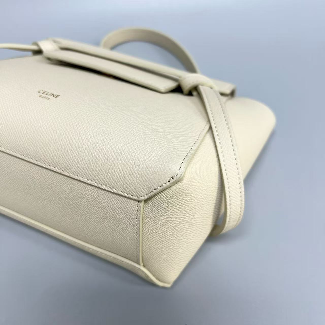 Celine - Belt Bag Nano - Grained calfskin leather - Beige - (Nano)