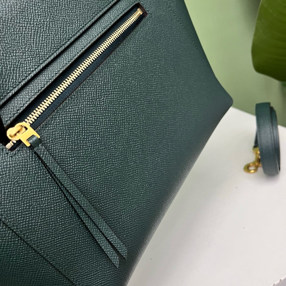 Celine - Belt Bag Nano - Leather - Green - (mini)