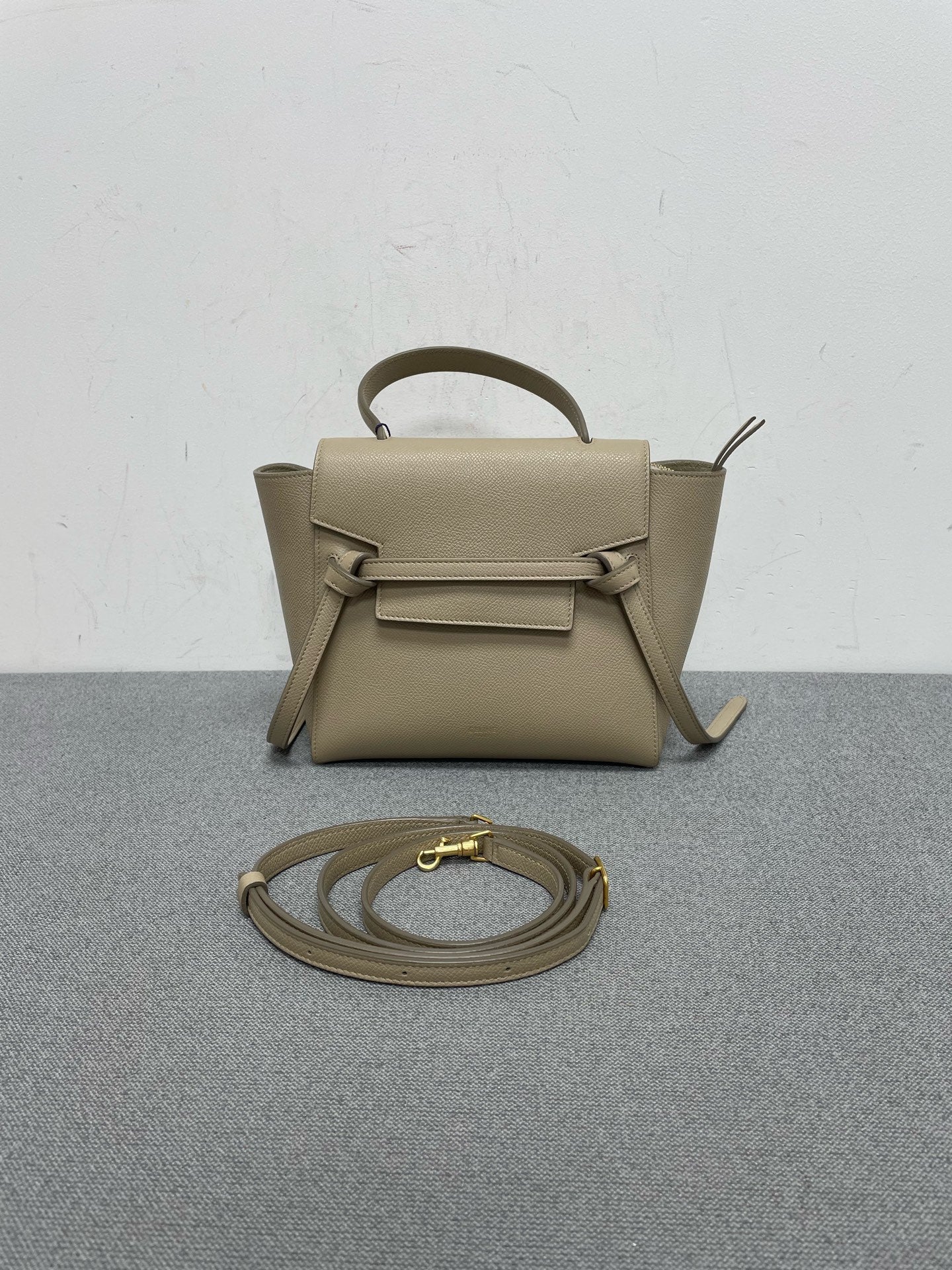 Celine - Belt Bag Nano - Leather - Grey - (mini)