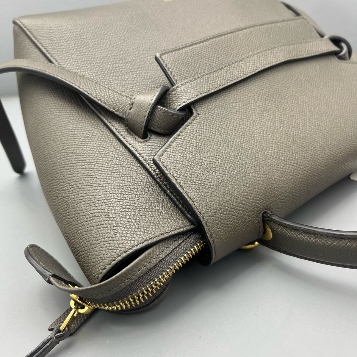 Celine - Belt Bag Small - Leather - Grey - (Small)