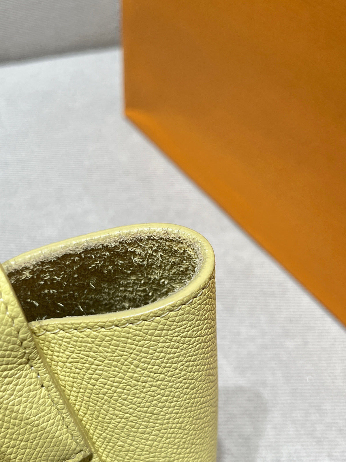 Celine - Belt Bag Small - Leather - Yellow - (small)
