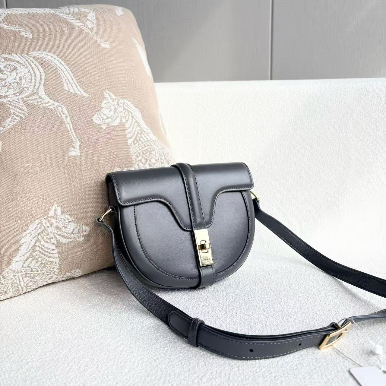 Celine - Besace 16 - Calfskin leather - Dark Grey - (small)