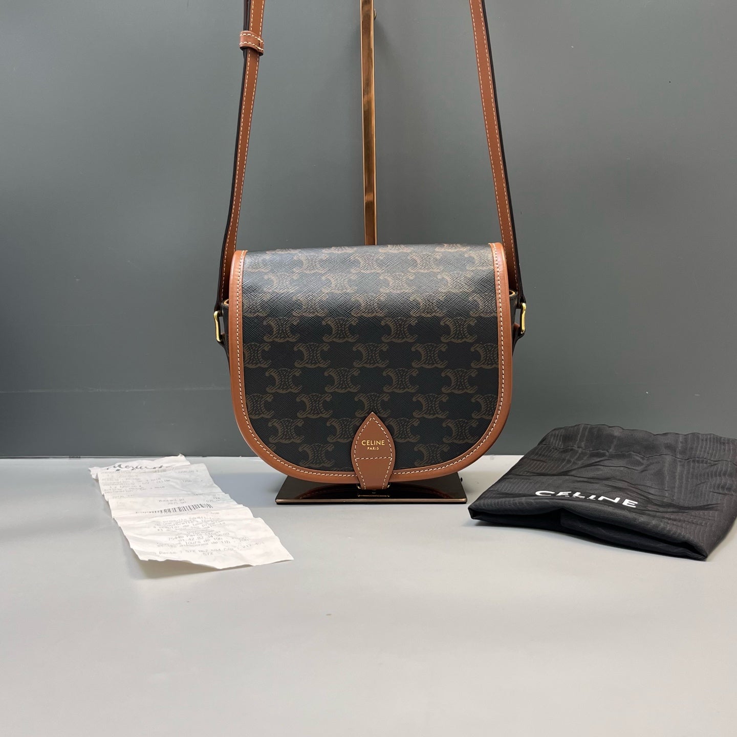 Celine - Besace Triomphe - Leather - Brown - (Medium)