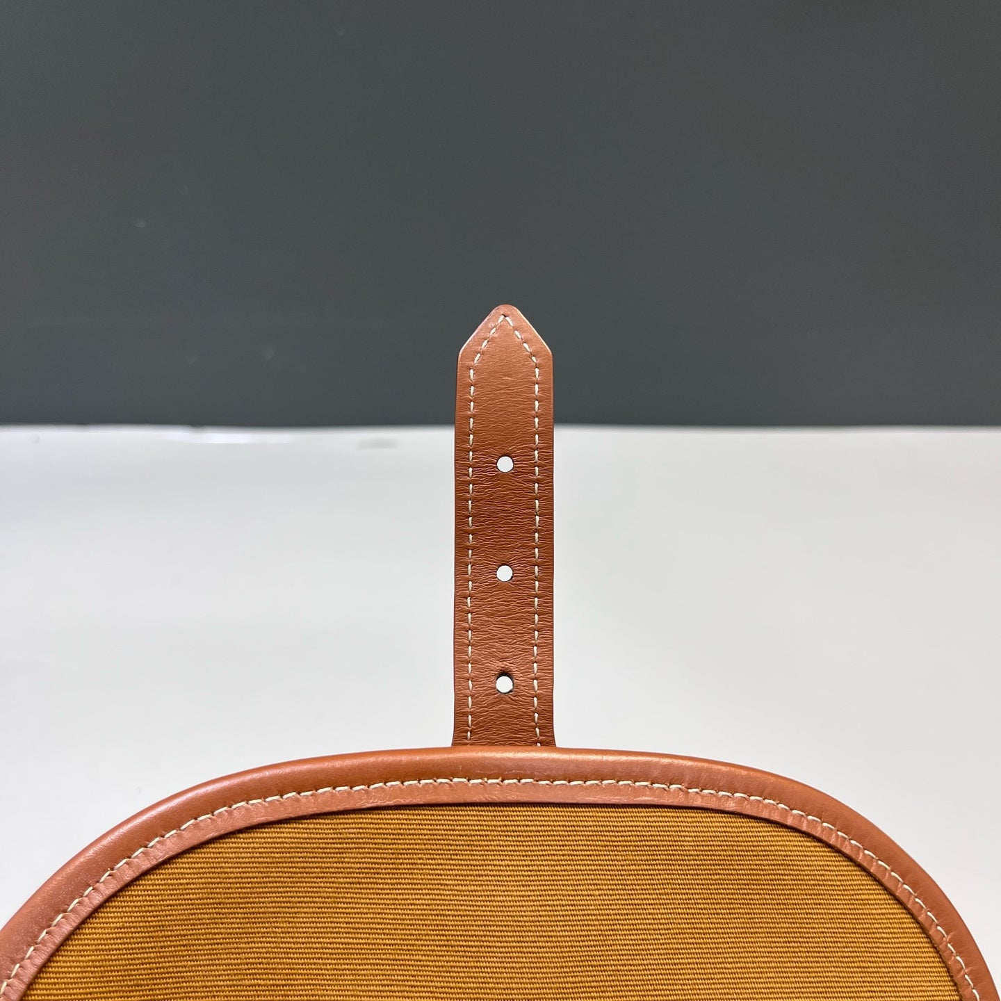 Celine - Besace Triomphe - Leather - Brown - (Medium)