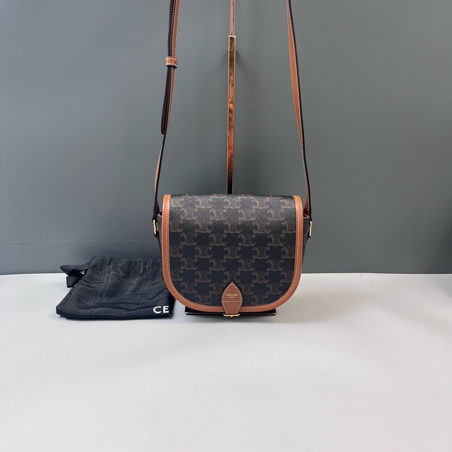 Celine - Besace Triomphe - Triomphe canvas and calfskin leather - Brown - (small)