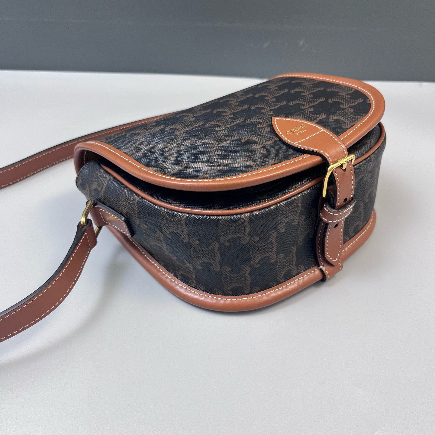 Celine - Besace Triomphe - Triomphe canvas and calfskin leather - Brown - (small)