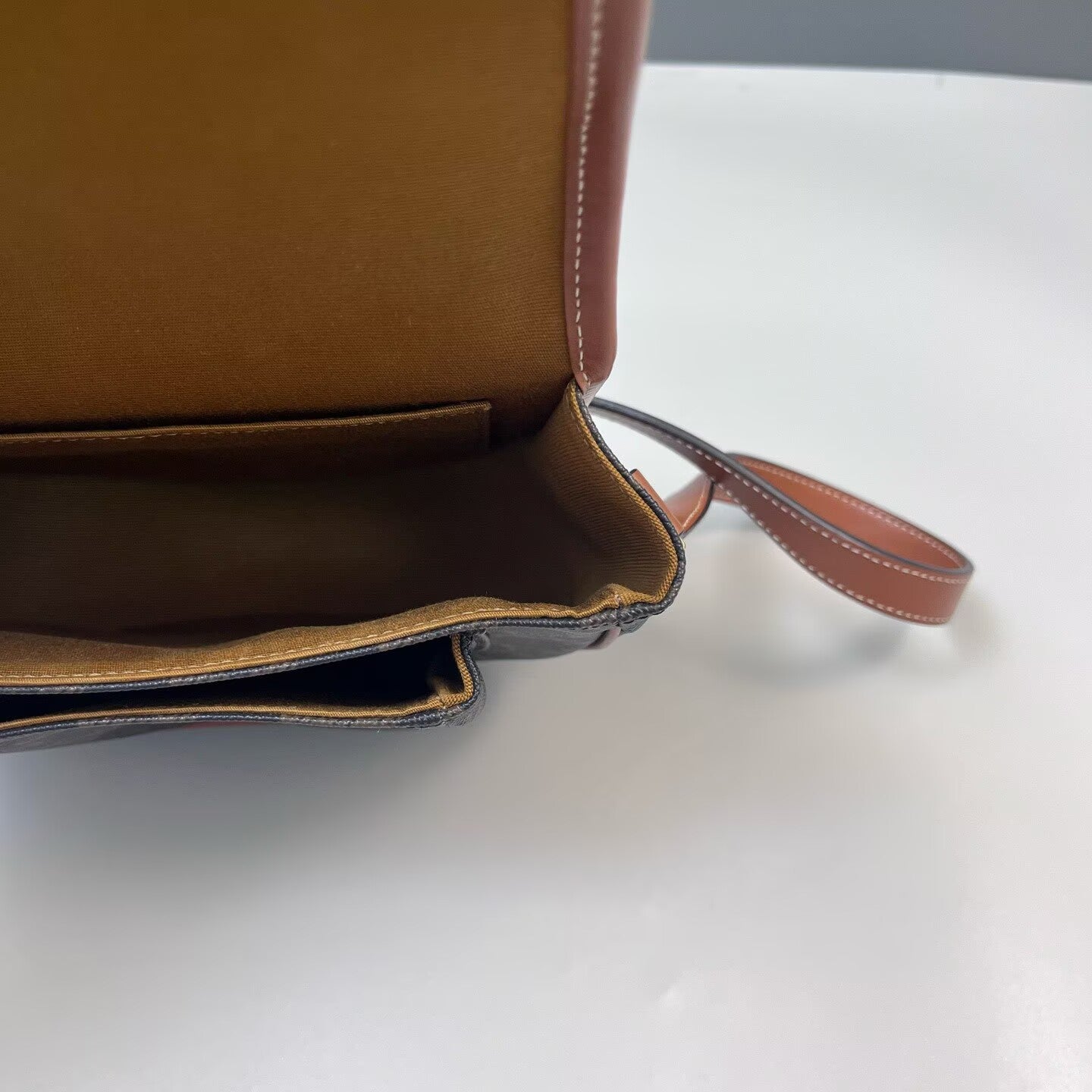 Celine - Besace Triomphe - Triomphe canvas and calfskin leather - Brown - (small)