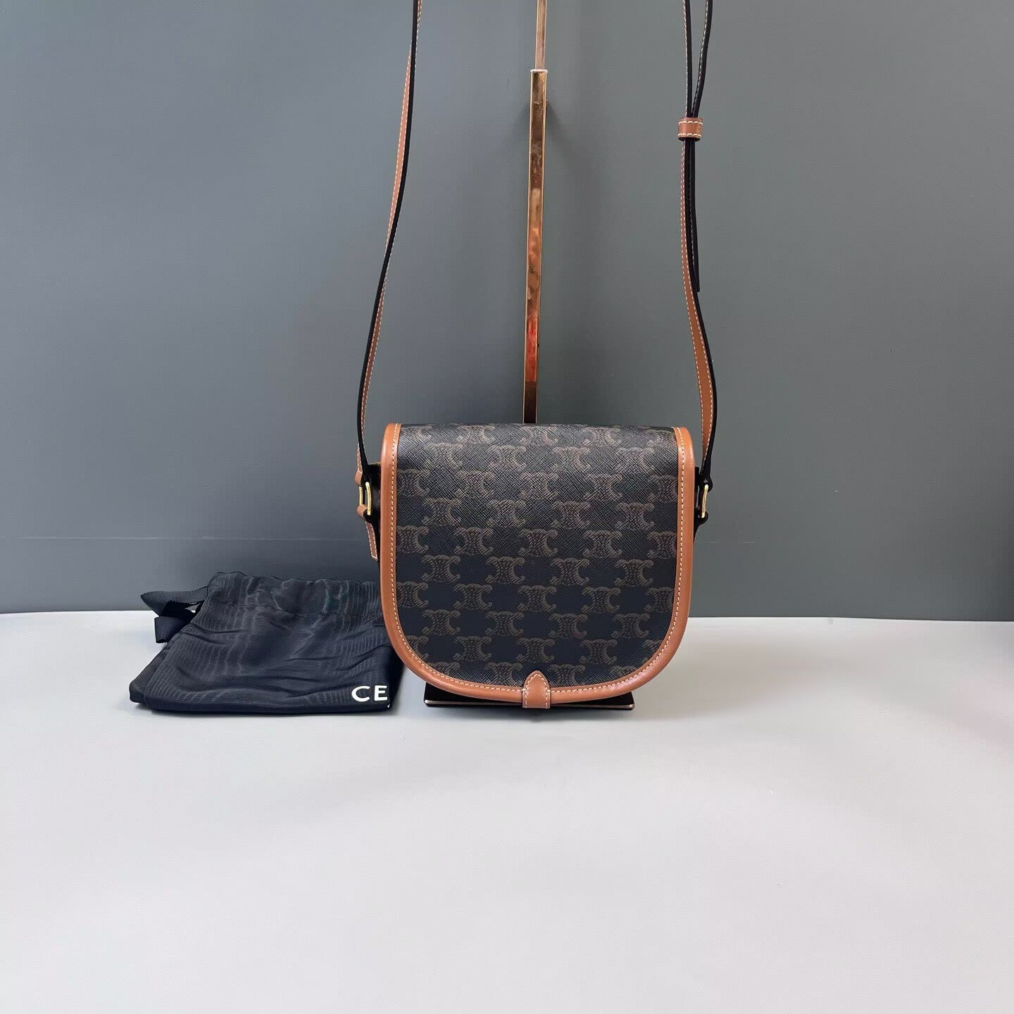 Celine - Besace Triomphe - Triomphe canvas and calfskin leather - Brown - (small)
