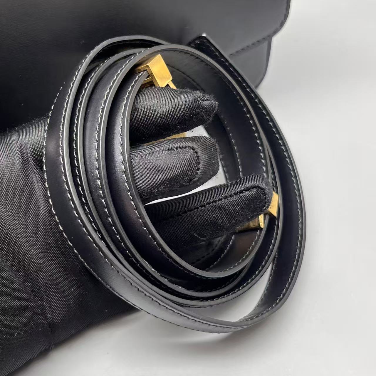 Celine - Box Bag - Box leather - Black with Gold-Tone Hardware - (mini)