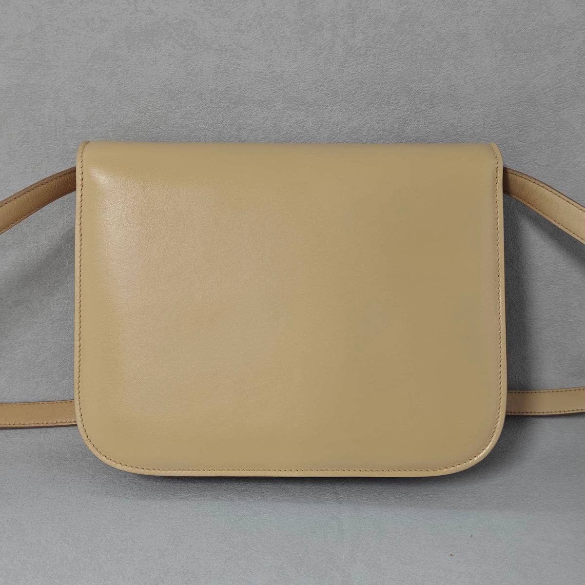 CELINE - Box Bag - Leather - Beige - (medium)