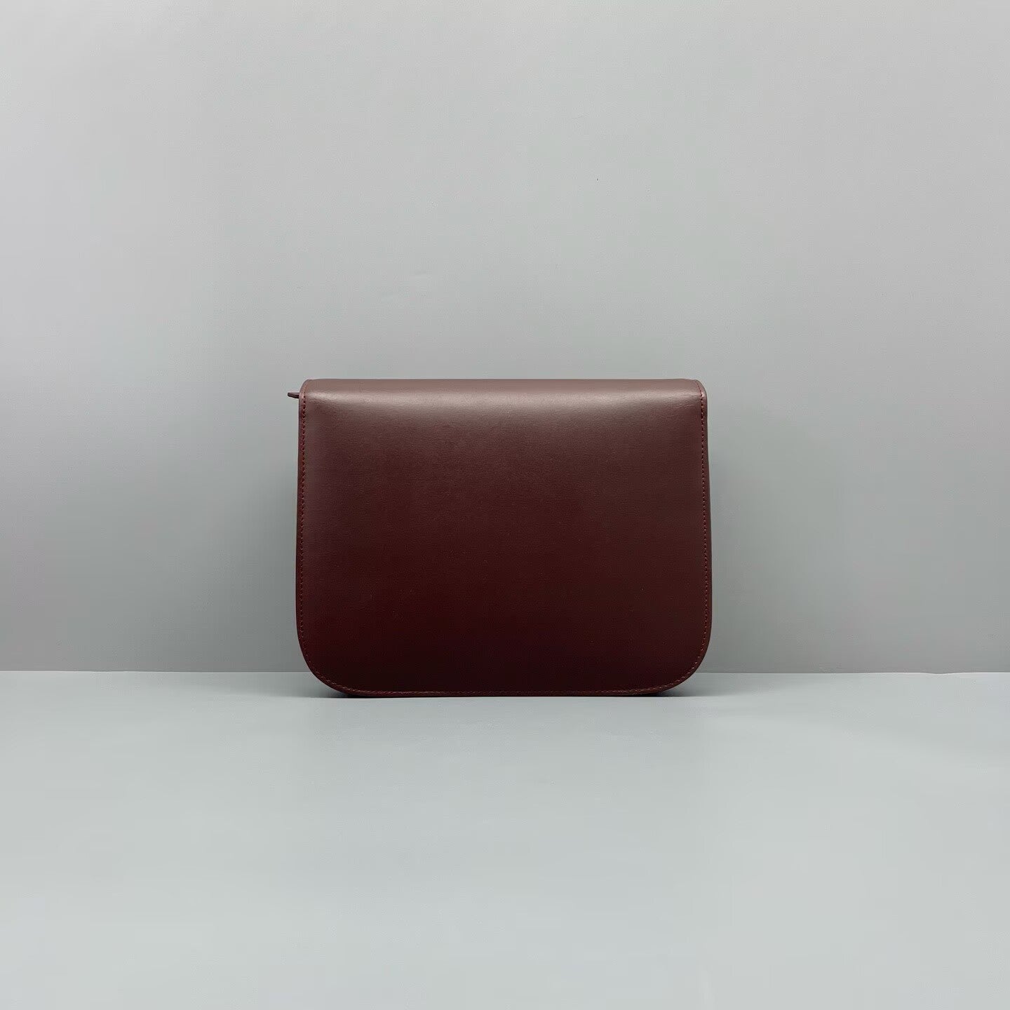Celine - Box Bag - Smooth Calfskin Leather - Burgundy - (medium)