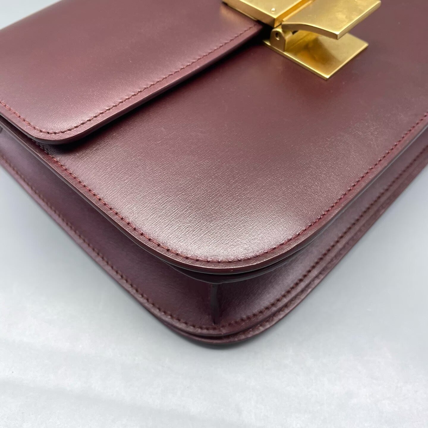 Celine - Box Bag - Smooth Calfskin Leather - Burgundy - (medium)