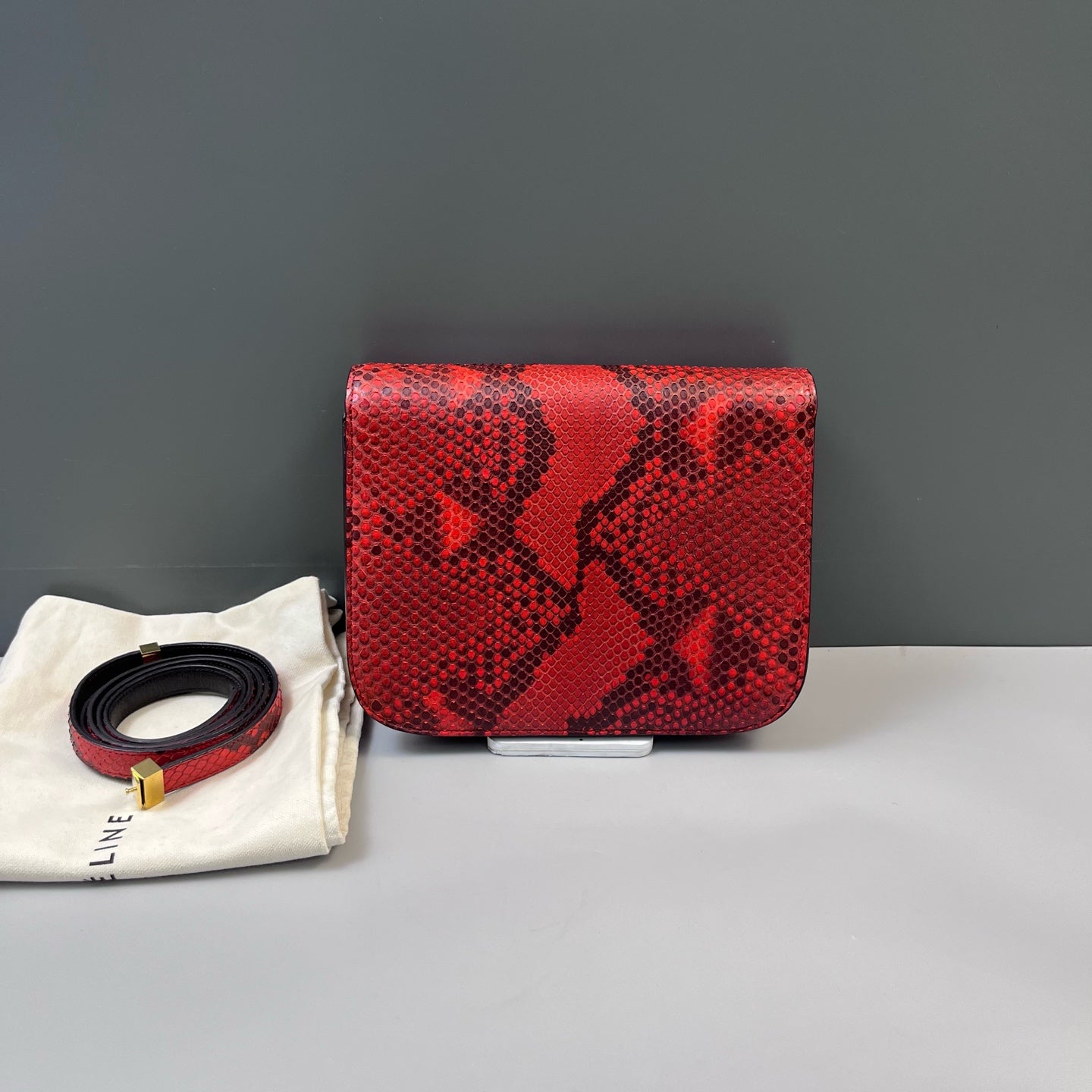 Celine - Box - Exotic leathers - Python - Red - (medium)