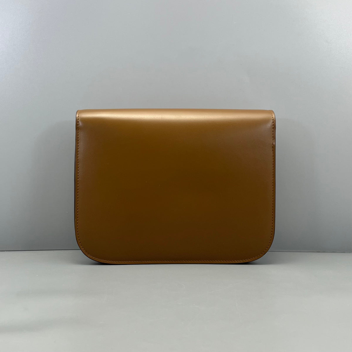Celine - Box - Leather - Brown - (medium)