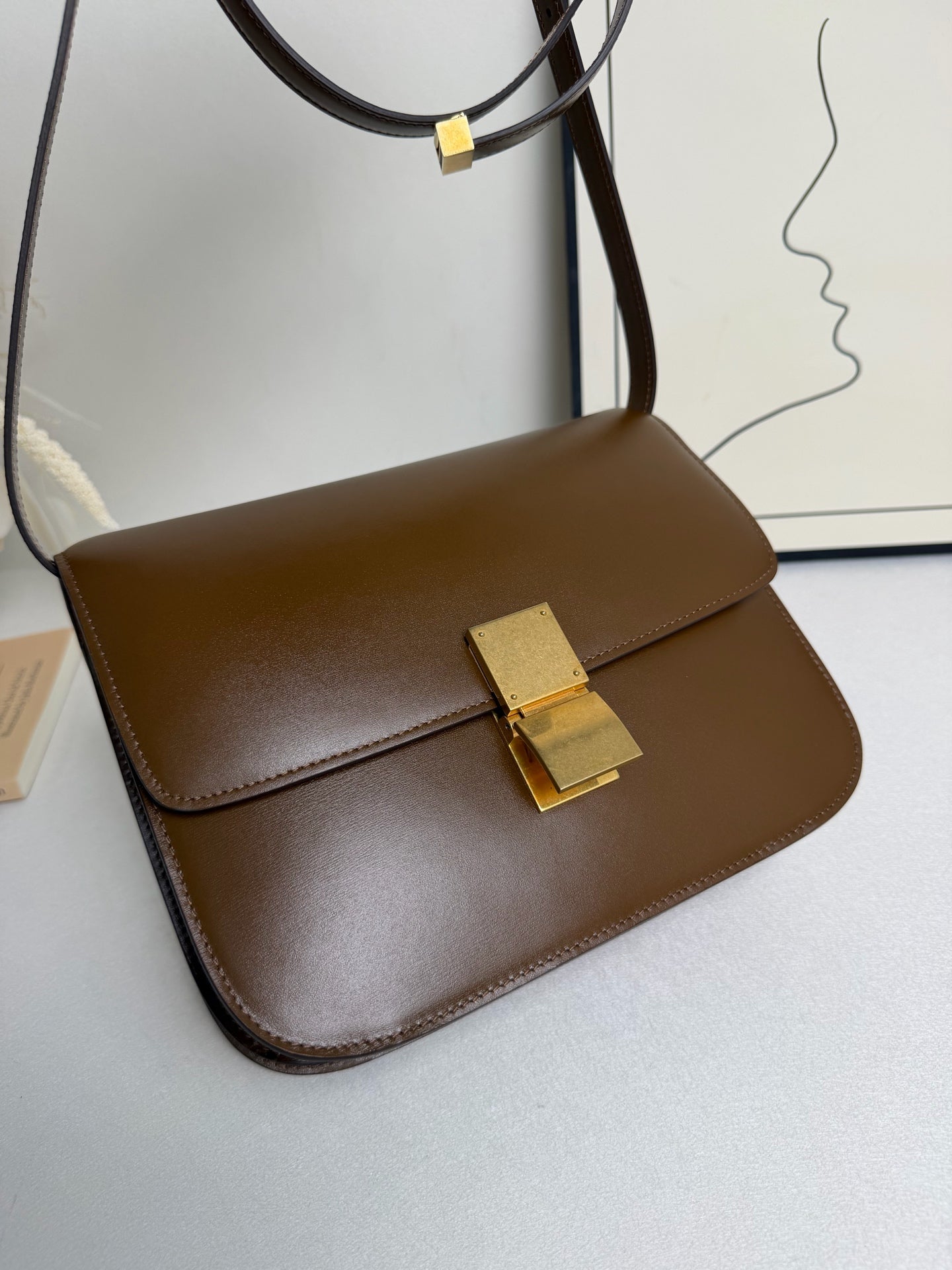 Celine - Box - Leather - Brown - (medium)