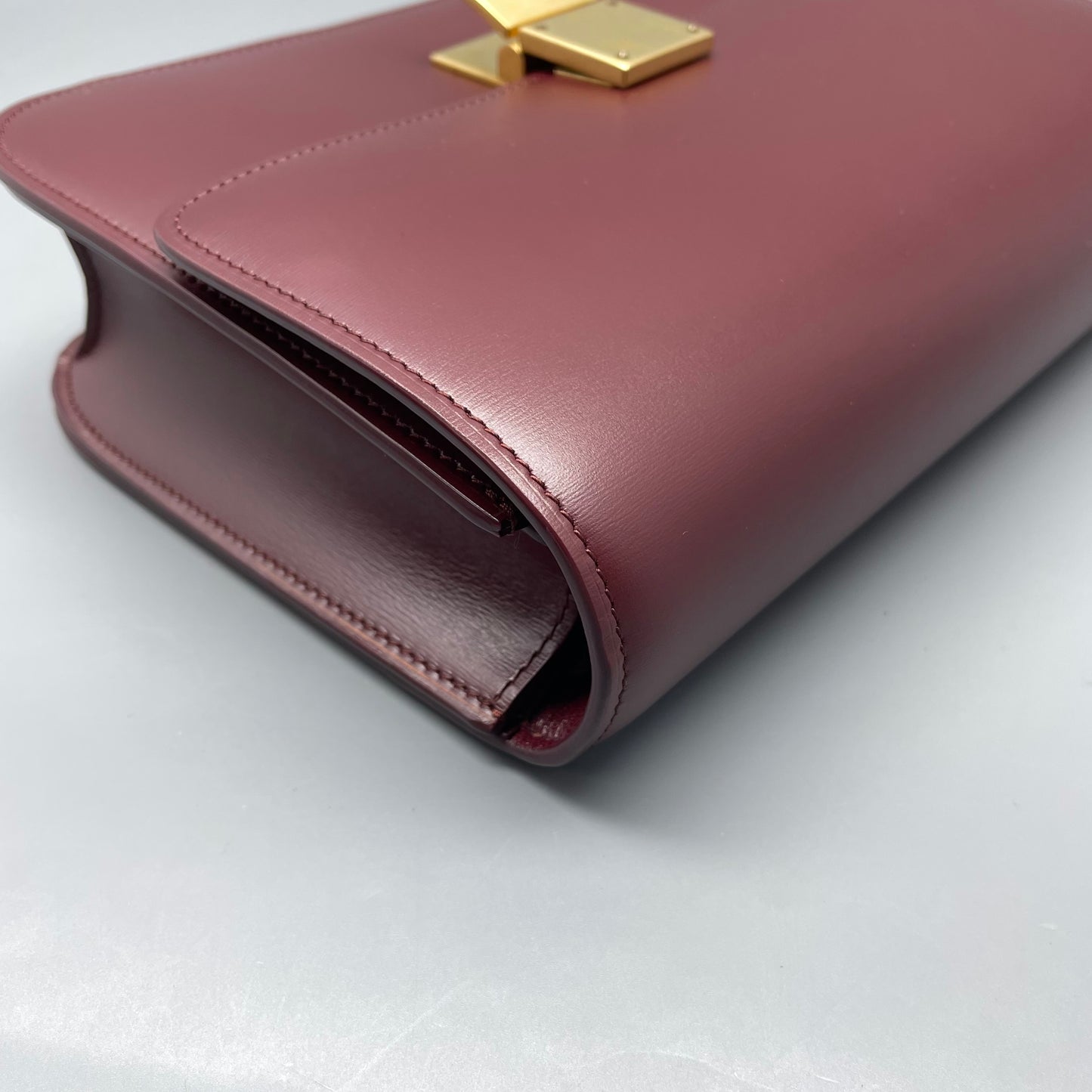 Celine - Box - Leather - Burgundy - (Medium)