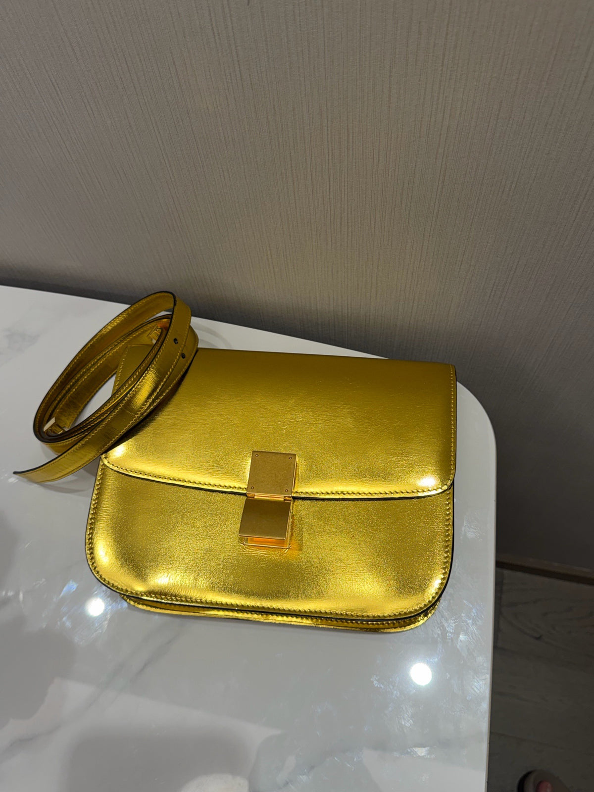 Celine - Box Medium - Leather - Gold - (medium)