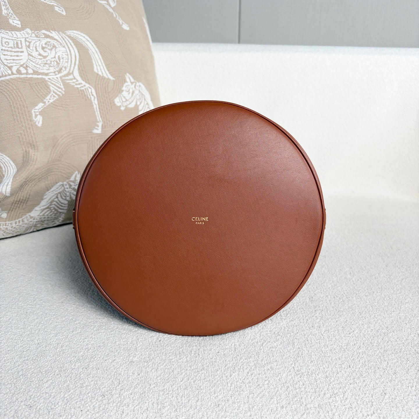 Celine - Bucket 16 - Leather - Brown - (medium)