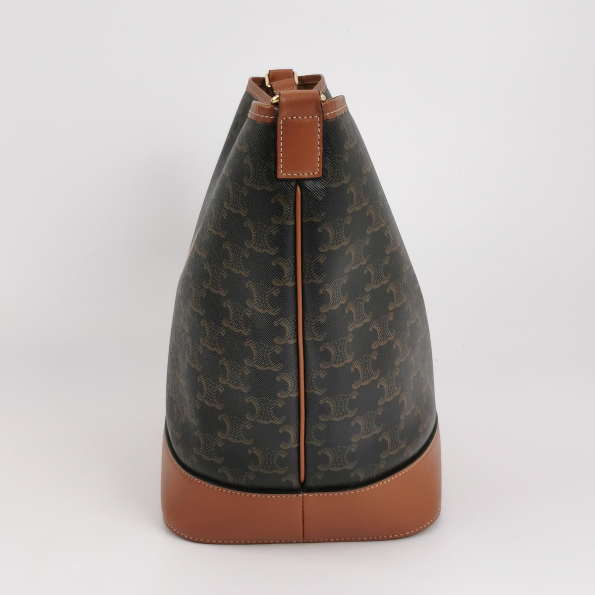 Celine - Bucket Bag - Leather - Brown - (medium)