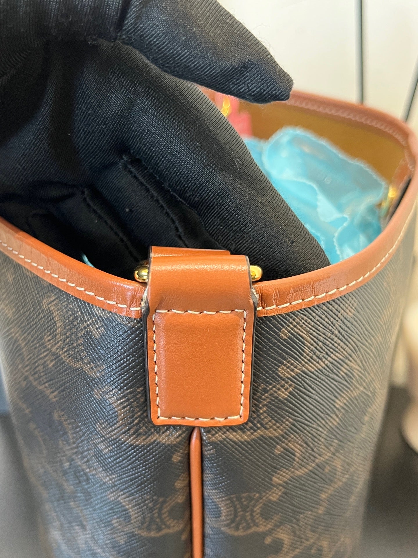 Celine - Bucket Bag - Leather - Brown - (Small)