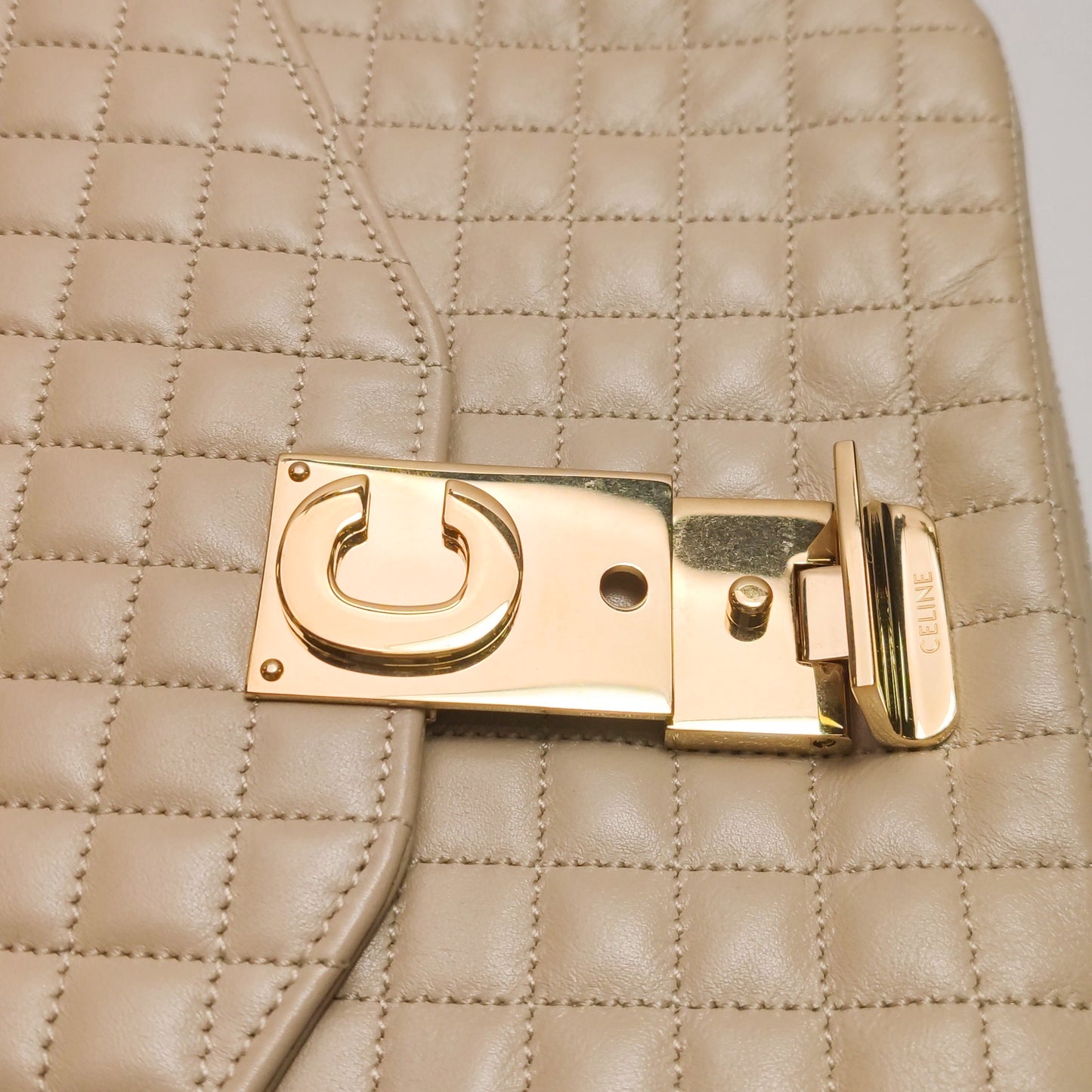 Celine - C Bag Quilted Calfskin - Leather - Beige - (medium)