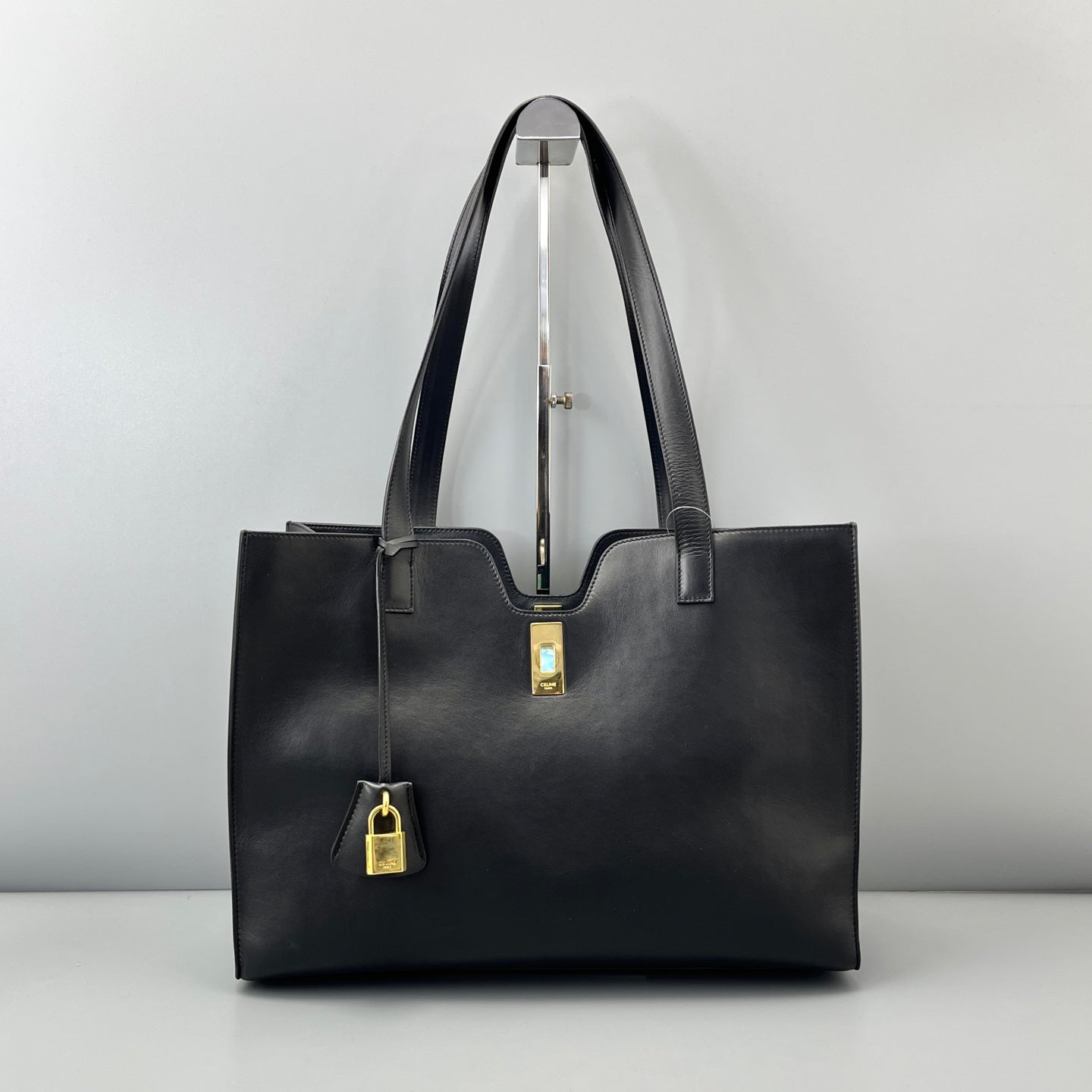 Celine - Cabas - Leather - Black