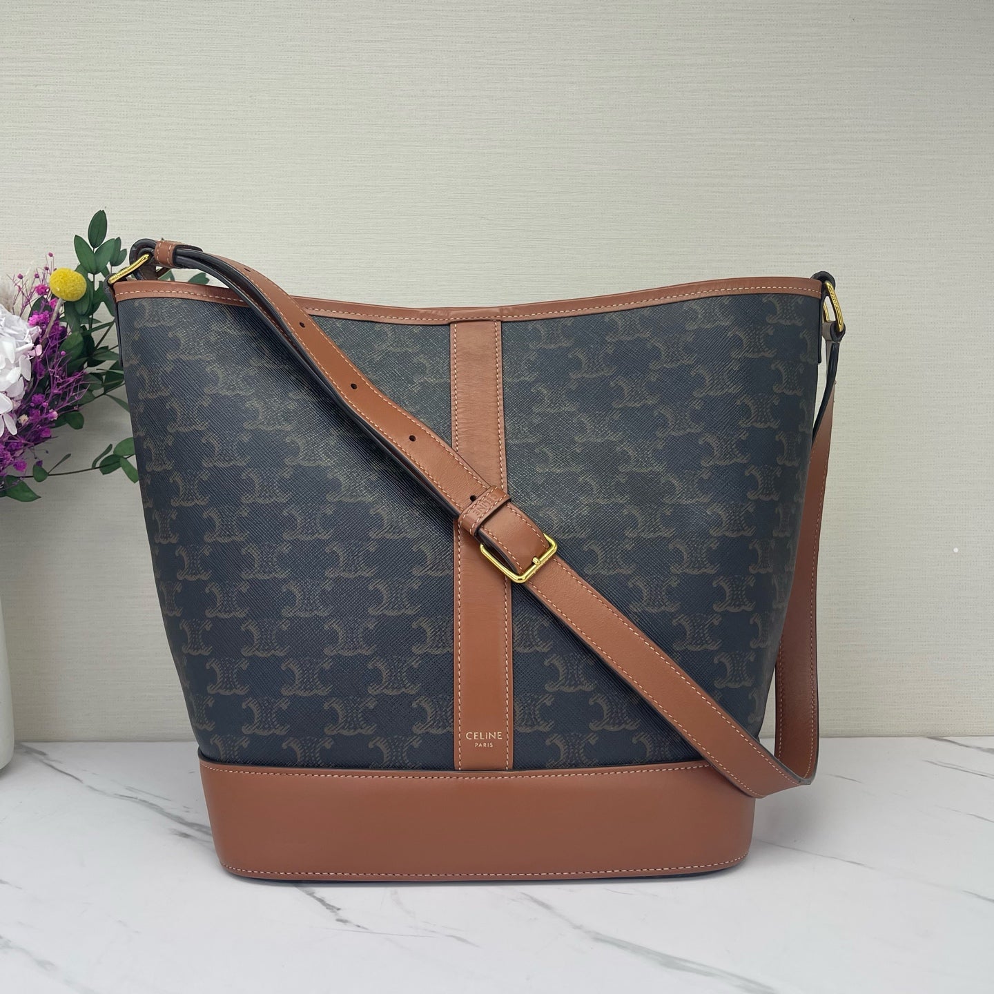 Celine - Cabas - Leather - Brown - (medium)