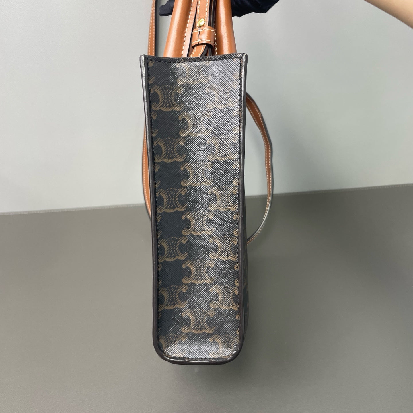 Celine - Cabas Mini Vertical - Leather - Brown - (mini)