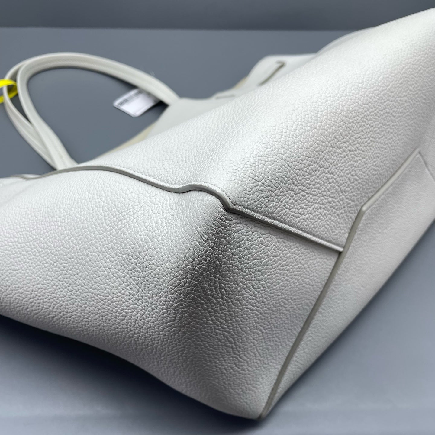 Celine - Cabas Phantom - Leather - White - (medium)