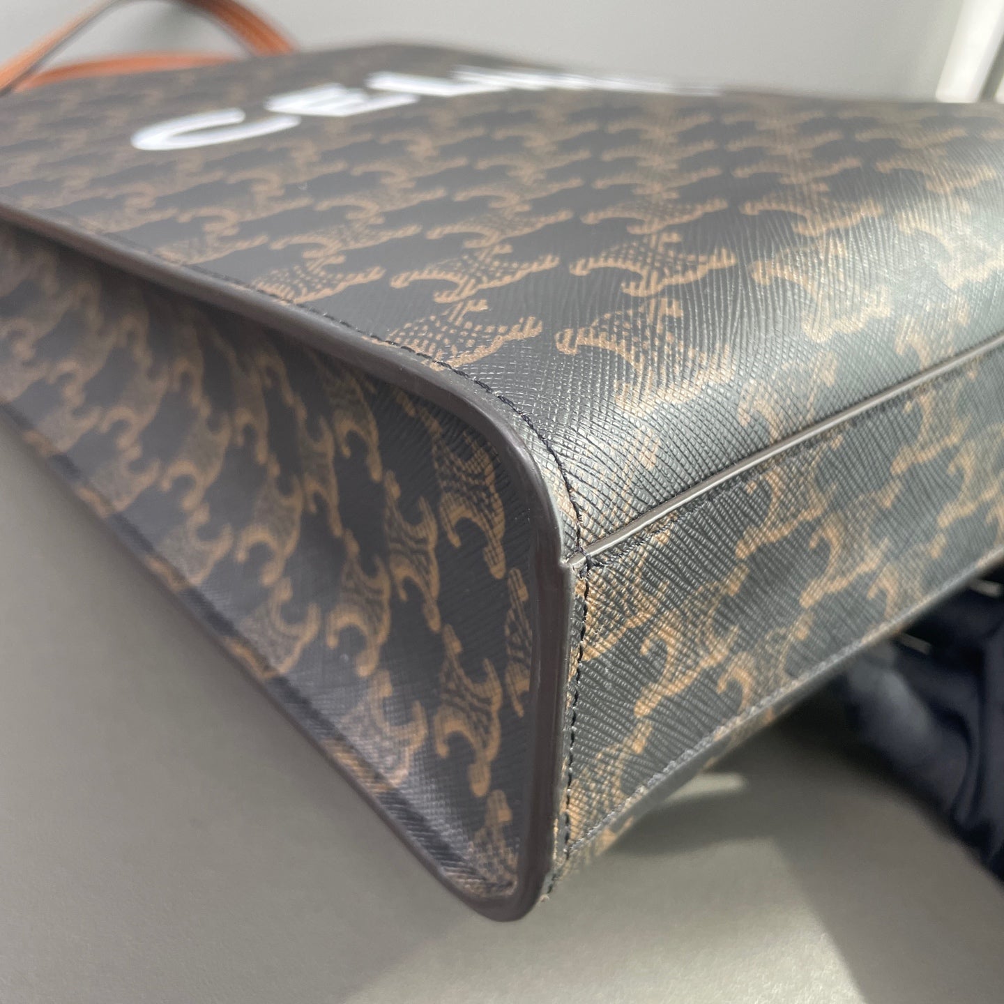 Celine - Cabas - Synthetic - Brown - (medium)