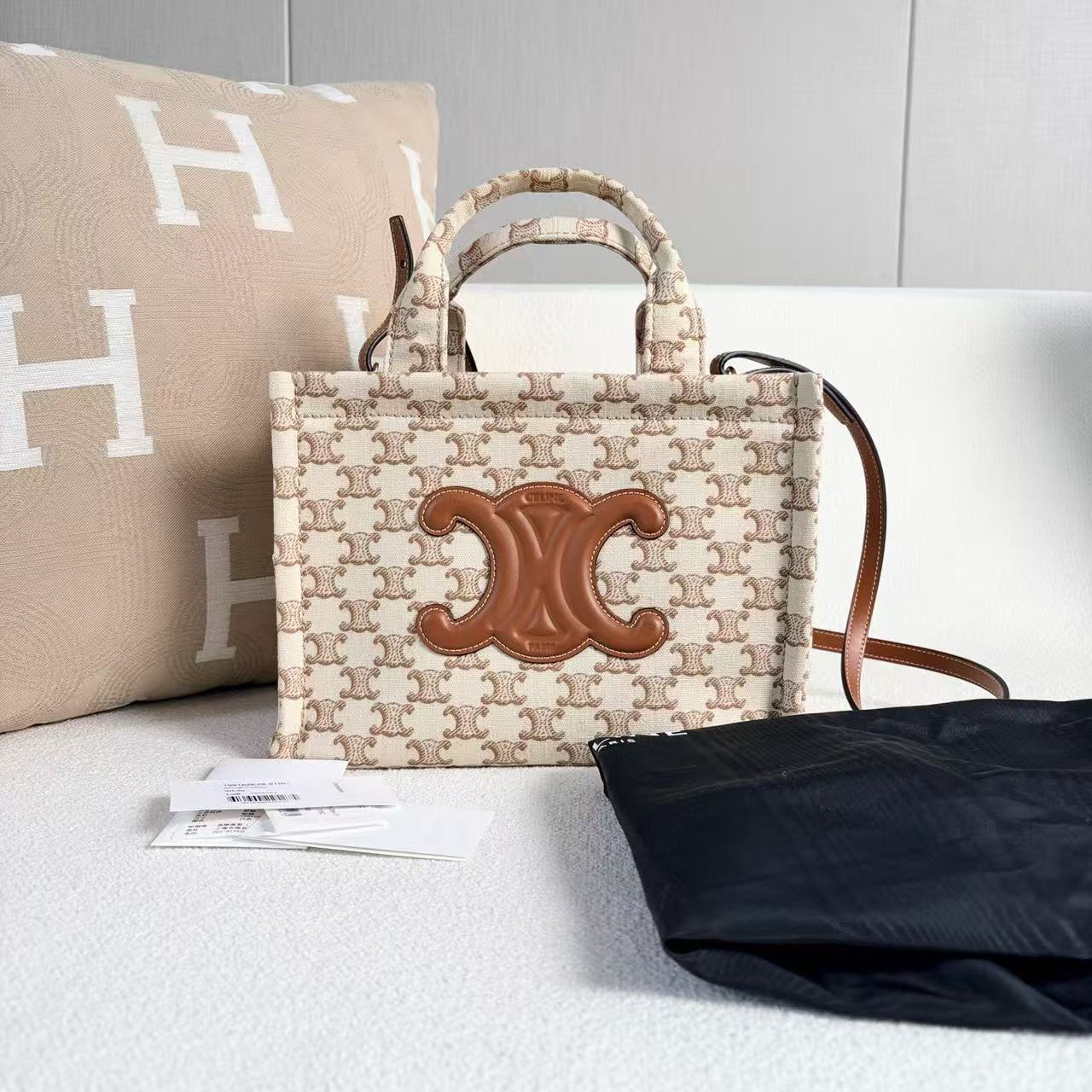 Celine - CABAS THAIS Tote Bag - Triomphe canvas with leather trim - Beige and Brown - (Small)