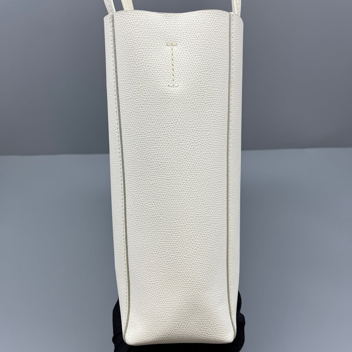 Celine - Cabas Vertical Tote Bag - Grained calfskin leather - White - (Medium)