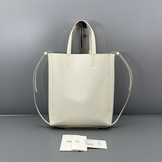 Celine - Cabas Vertical Tote Bag - Grained calfskin leather - White - (Medium)