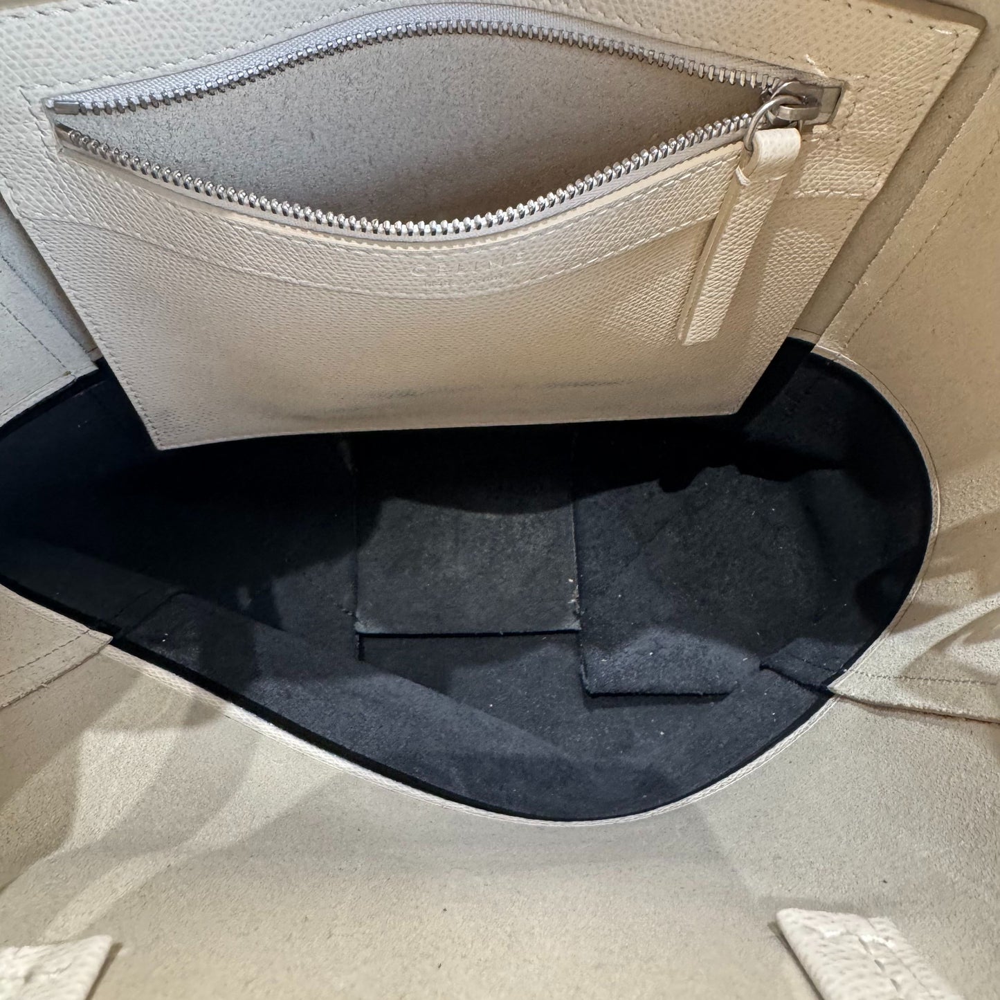 Celine - Cabas Vertical Tote - Pebbled leather - Black and White - (medium)