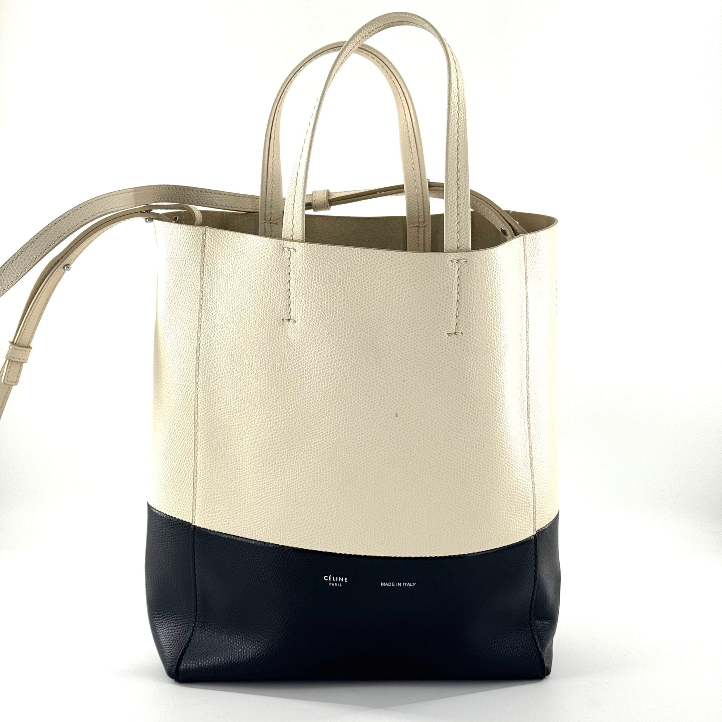 Celine - Cabas Vertical Tote - Pebbled leather - Black and White - (medium)