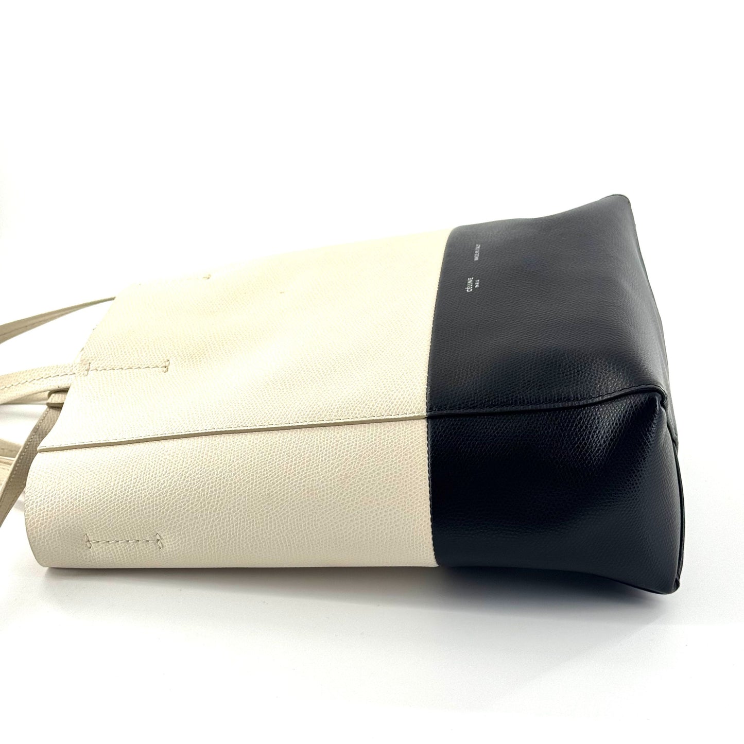 Celine - Cabas Vertical Tote - Pebbled leather - Black and White - (medium)