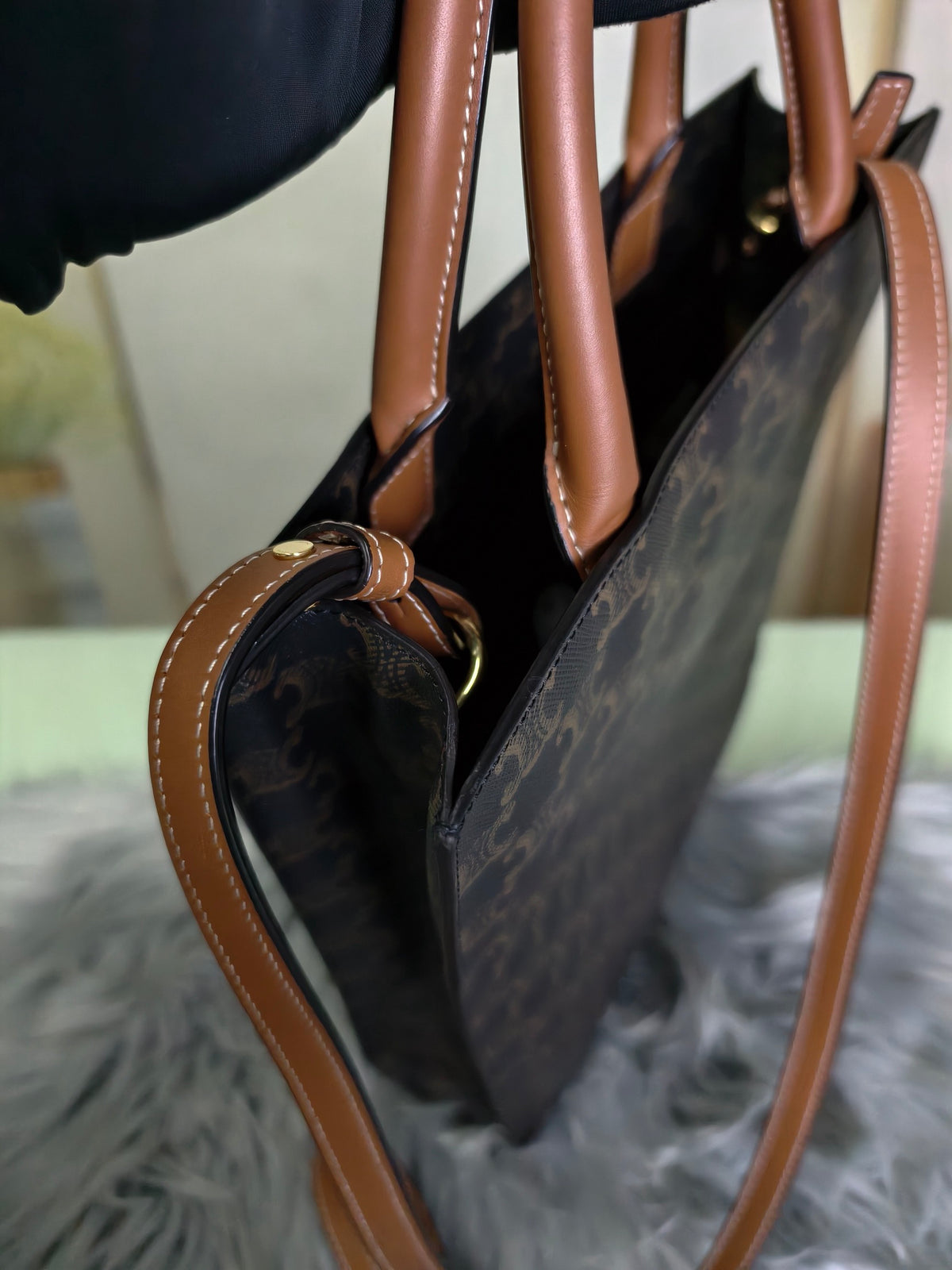 Celine - Cabas Vertical Triomphe Small - Cloth - Brown - (small)