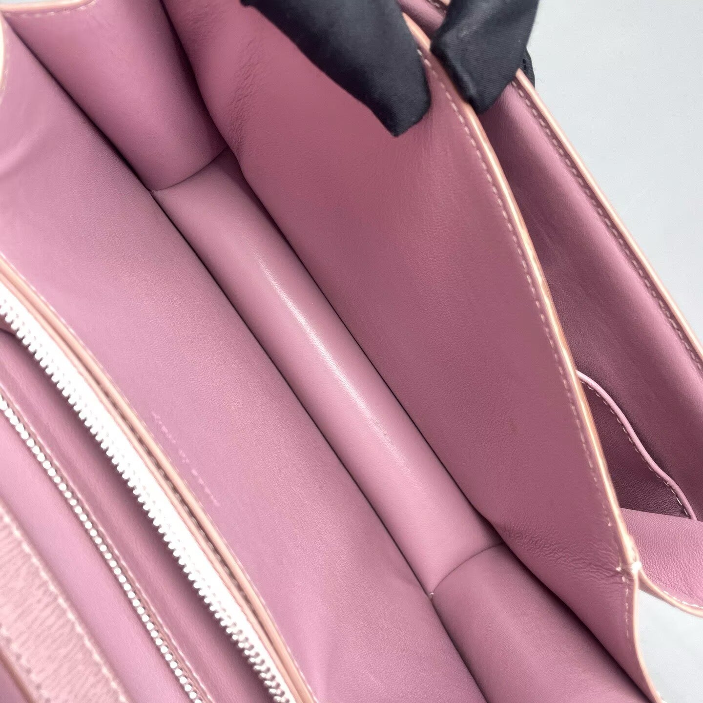 Celine - Classic Box Bag - Grained calfskin leather - Pink - (medium)