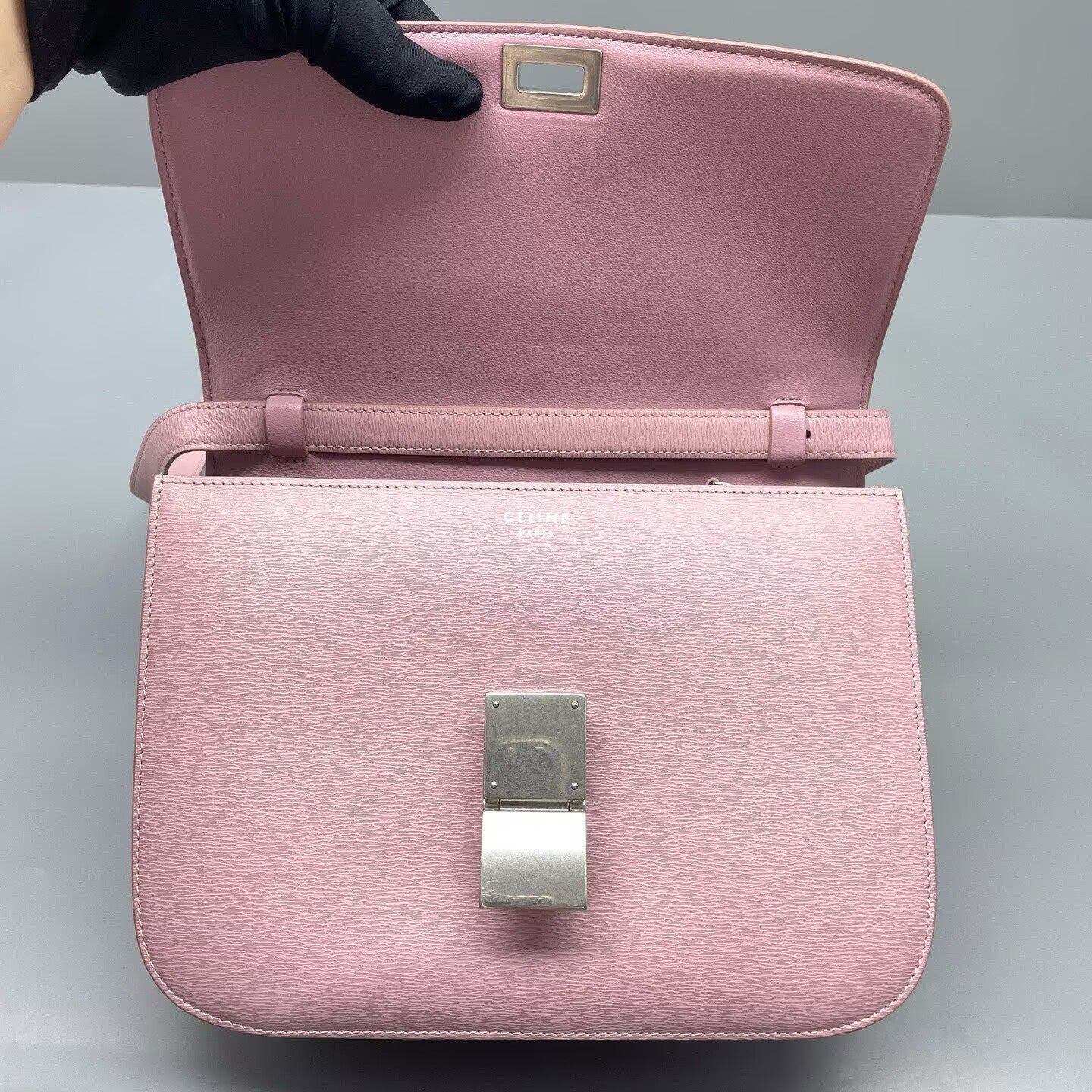 Celine - Classic Box Bag - Grained calfskin leather - Pink - (medium)