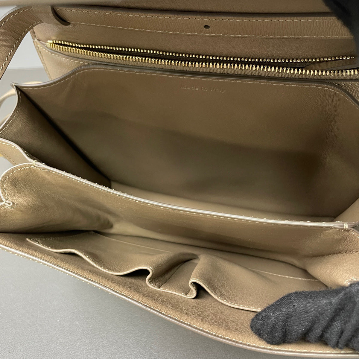 Celine - Classic Box Bag - Leather - Beige