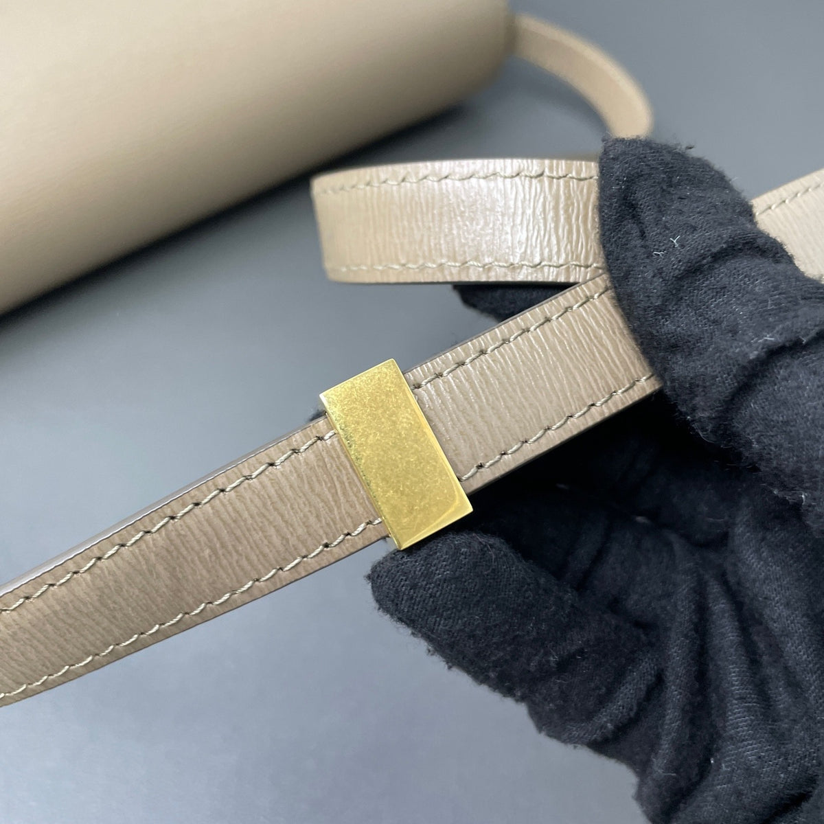 Celine - Classic Box Bag - Leather - Beige