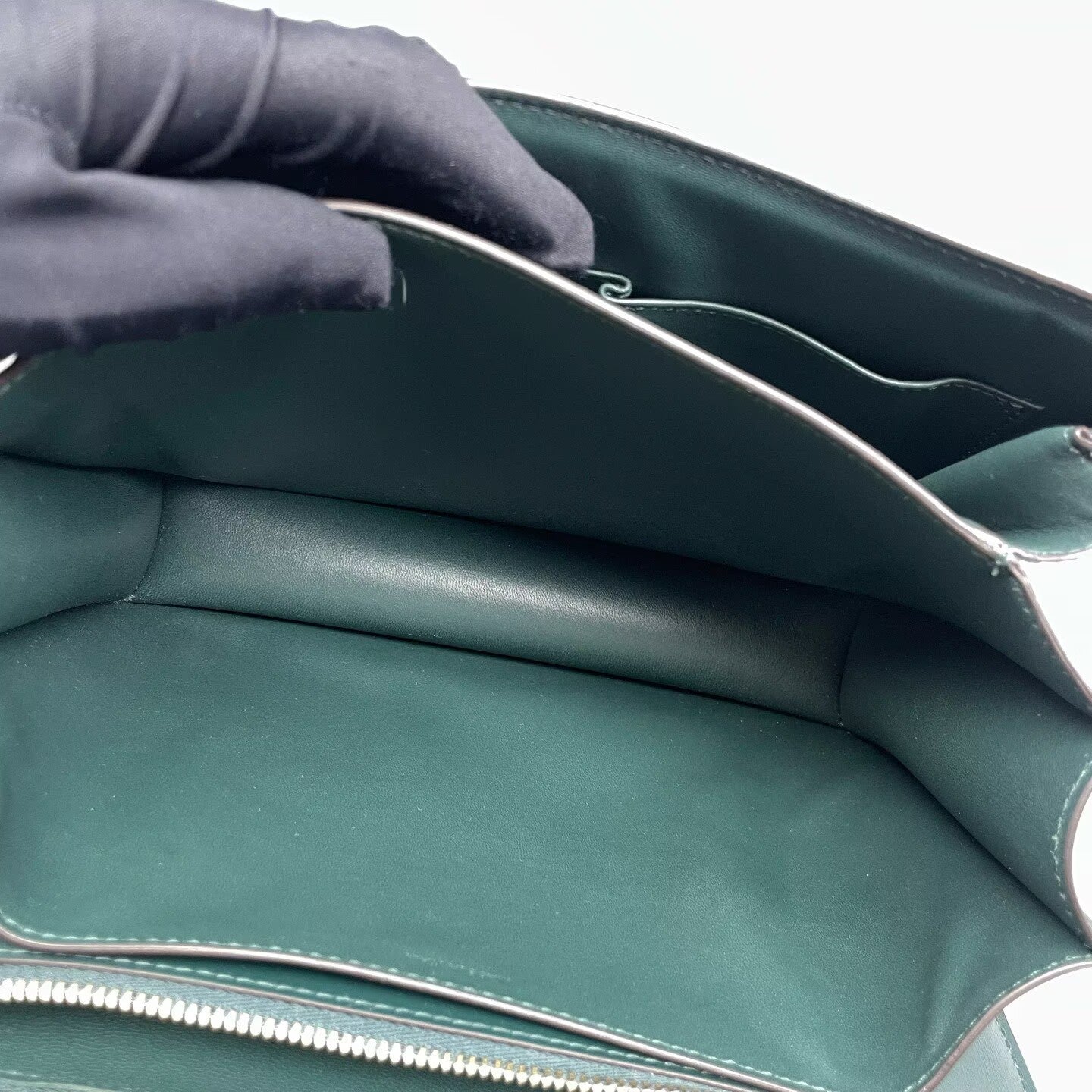 Celine - Classic Box Bag - Smooth leather - Green - (medium)