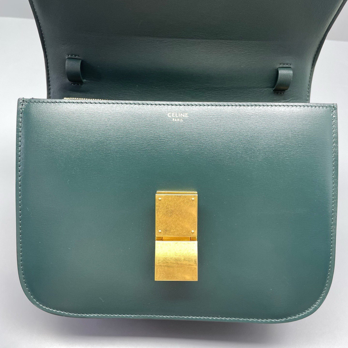 Celine - Classic Box Bag - Smooth leather - Green - (medium)