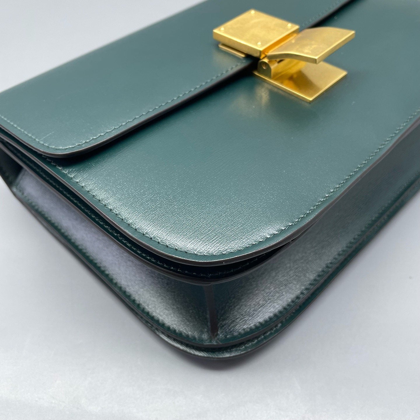 Celine - Classic Box Bag - Smooth leather - Green - (medium)