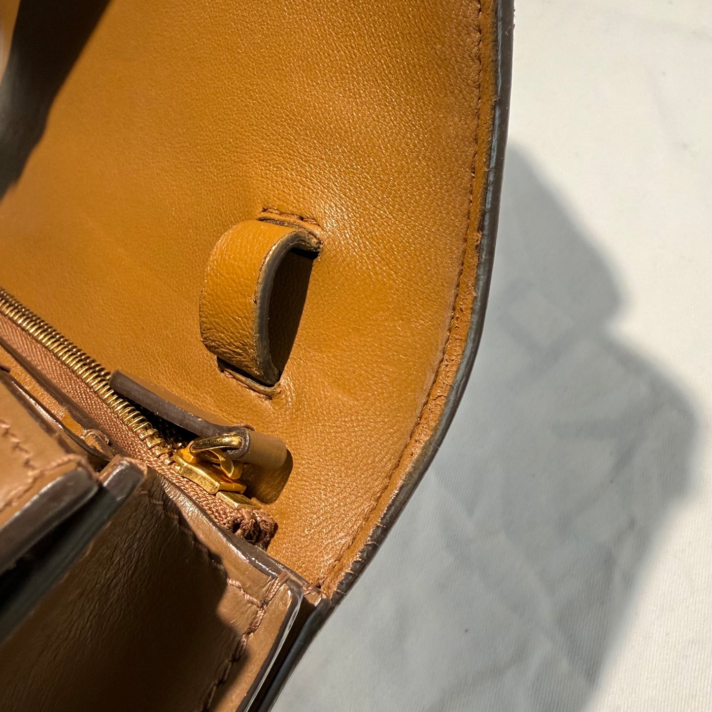 Céline - Classic Box - Leather - Brown - (medium)