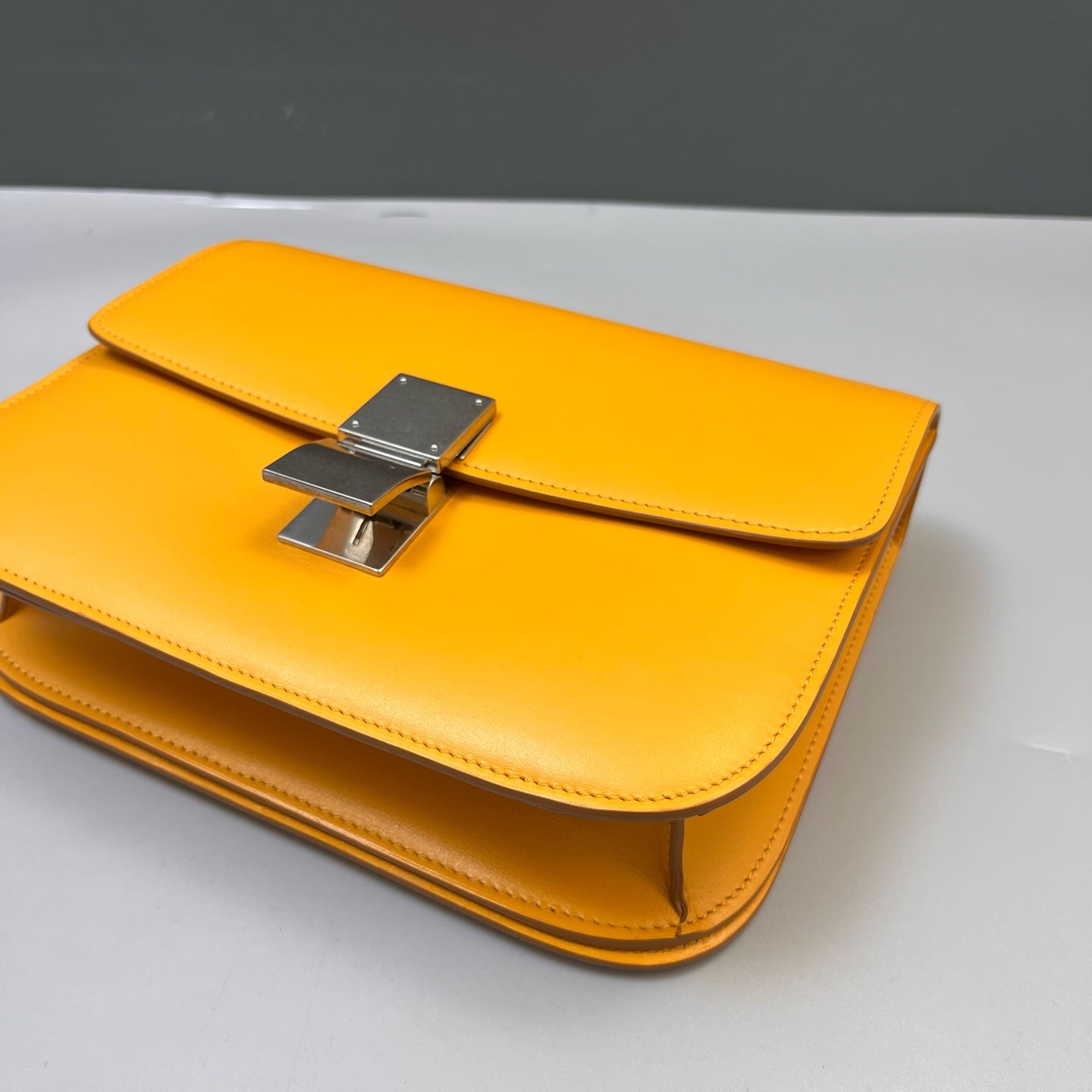 Celine - Classic Box - Leather - Yellow - (medium)