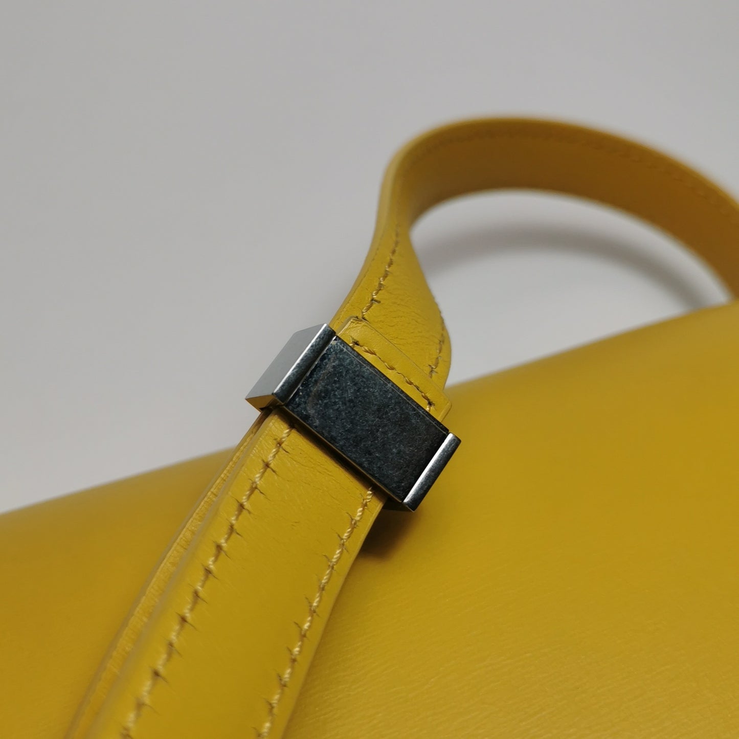 Celine - Classic Box - Leather - Yellow - (medium)