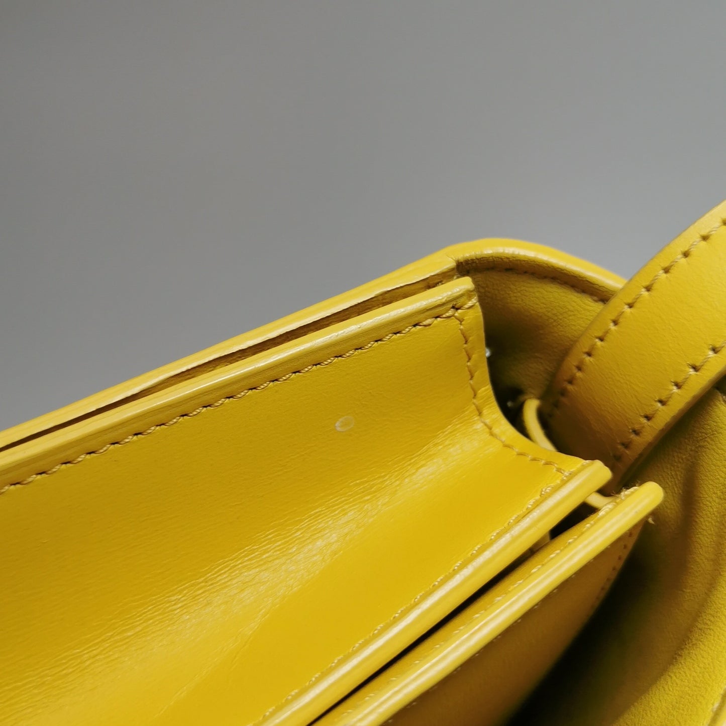 Celine - Classic Box - Leather - Yellow - (medium)