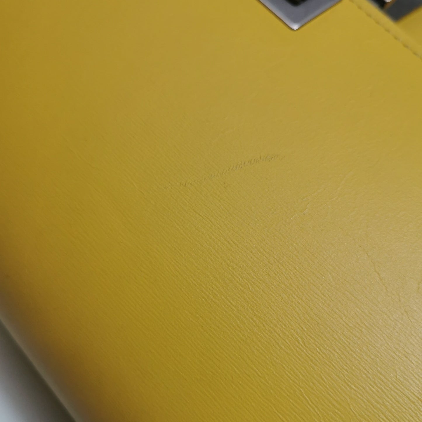 Celine - Classic Box - Leather - Yellow - (medium)